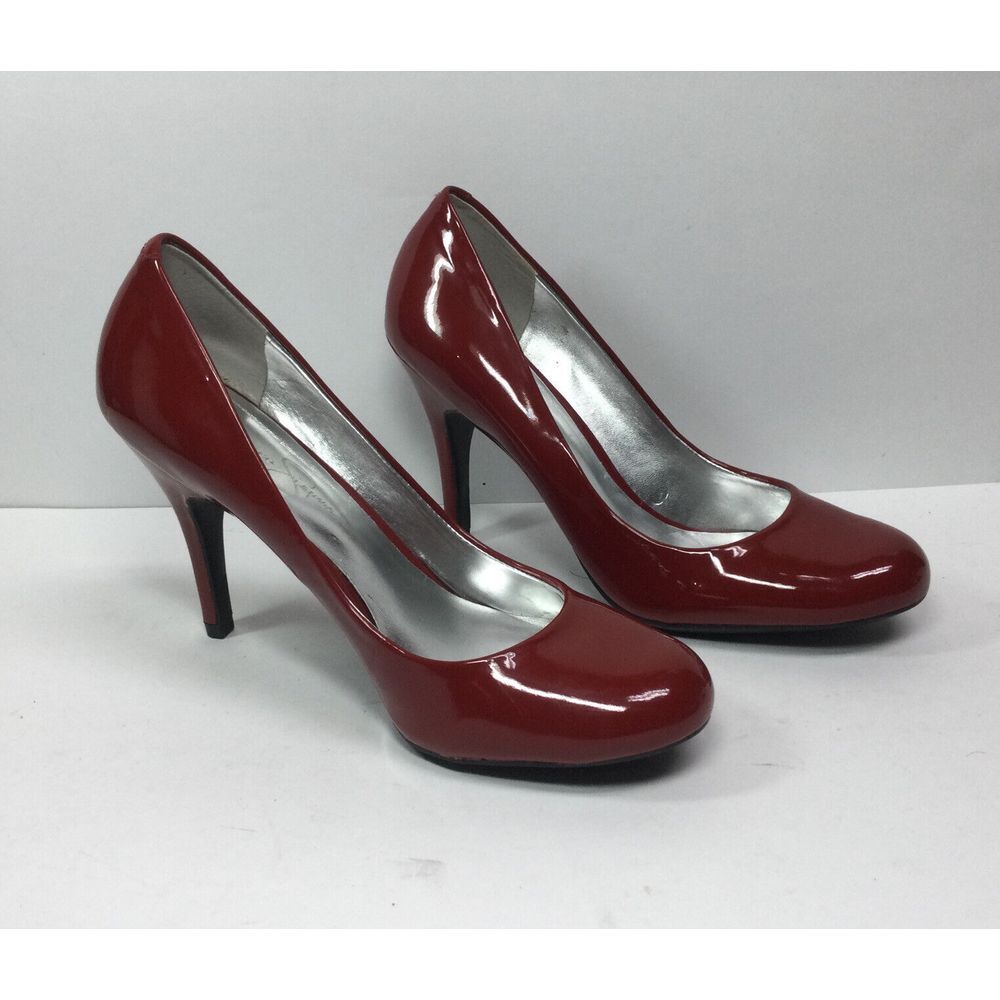 Jessica Simpson JP Oscar Red Patent Leather Heels Womens Shoes Sz 7.5B